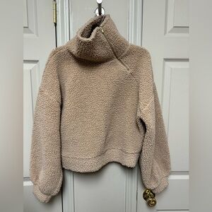 Express. Mock neck Sherpa cropped sweater